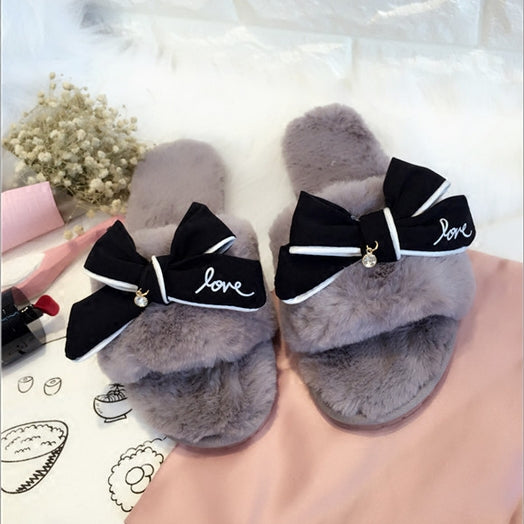 Stylish Fluffy Slippers